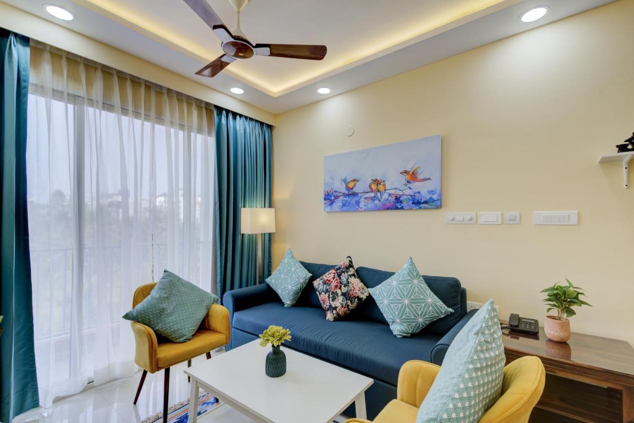 Luxe 2Bhk 10Min From Goi Airport With Pool Access Apartment Dabolim Exterior photo