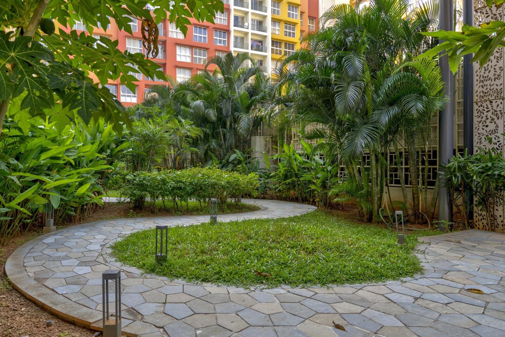 Luxe 2Bhk 10Min From Goi Airport With Pool Access Apartment Dabolim Exterior photo